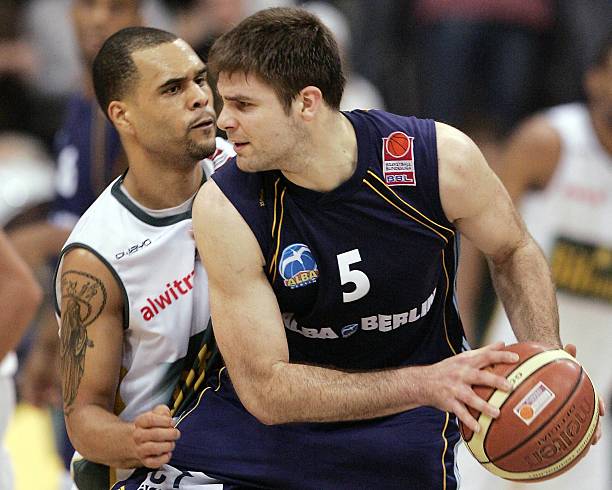 每名球员都 每名球员都